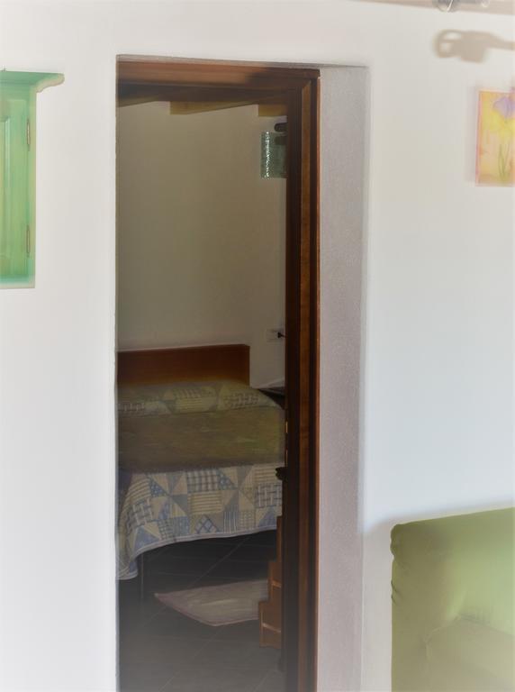 منزل الضيف أروسييْ  في La Ginestra المظهر الخارجي الصورة